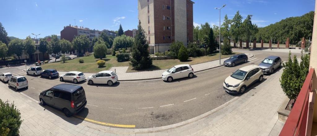Apto. Grande, Luminoso Y Centrico Lejlighed Olot Eksteriør billede